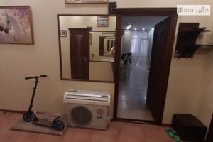 Продається 2-кімнатна квартира 108 кв. м у Одесі