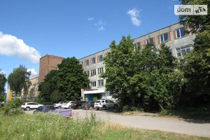 Продається адміністративна будівля 8000 кв.м