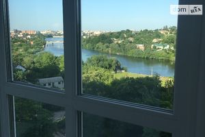 Продається 2-кімнатна квартира 72 кв. м у Вінниці