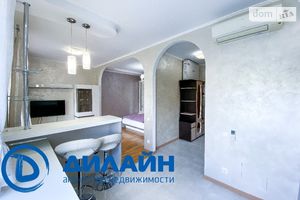 Сдается в аренду 1-комнатная квартира 38 кв. м в Запорожье