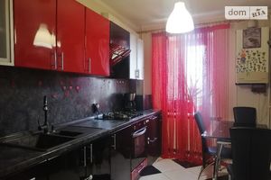 Продается 3-комнатная квартира 67 кв. м в Тернополе