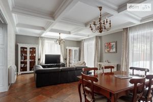 Продается одноэтажный дом 375 кв. м с мебелью