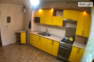 Продается 3-комнатная квартира 66 кв. м в Днепре
