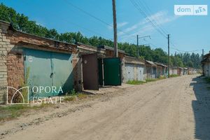 Продается место в гаражном кооперативе под легковое авто на 24 кв. м