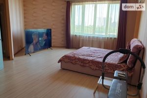Продається 2-кімнатна квартира 109 кв. м у Одесі
