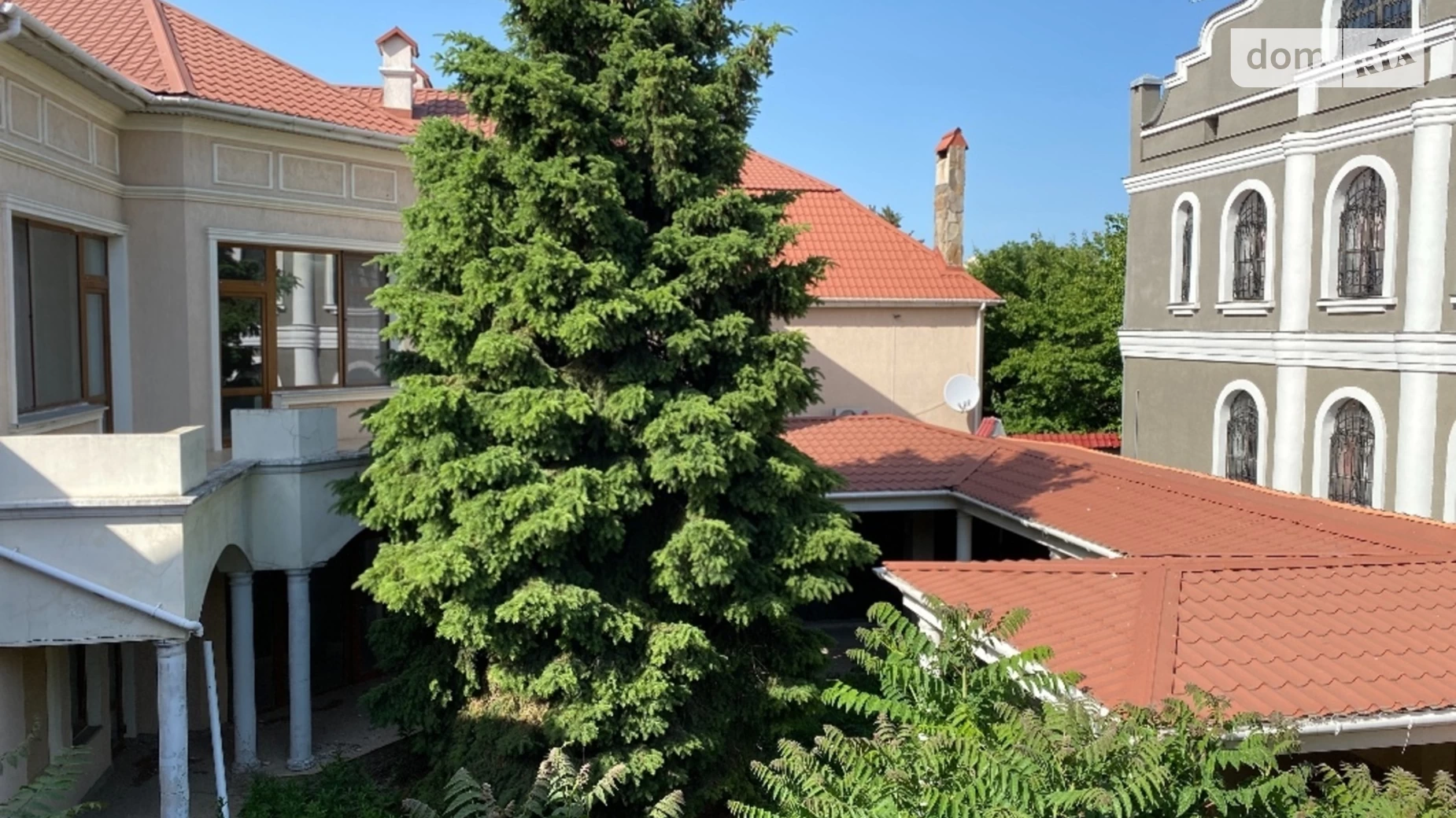 Продається будинок 3 поверховий 1000 кв. м з банею/сауною, цена: 550000 $ - фото 2