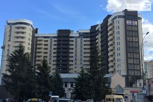 Продается 2-комнатная квартира 70 кв. м в Вышгороде