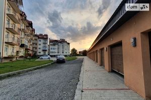 Продается бокс в гаражном комплексе под легковое авто на 21 кв. м