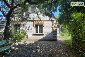Продается дом на 2 этажа 60 кв. м с беседкой