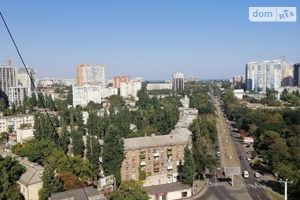 Продається 2-кімнатна квартира 50 кв. м у Одесі