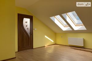 Продается 2-комнатная квартира 73 кв. м в Тернополе