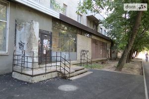 Продается помещения свободного назначения 839 кв. м в 9-этажном здании