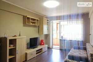 Продается 3-комнатная квартира 60.8 кв. м в Тернополе