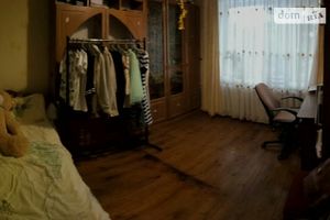 Продается 3-комнатная квартира 72 кв. м в Шаргороде