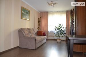 Продается 3-комнатная квартира 71.2 кв. м в Черкассах