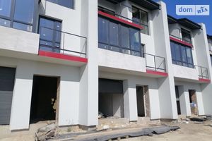 Продается дом на 3 этажа 173 кв. м с балконом
