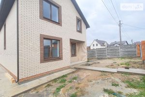 Продается дом на 2 этажа 130 кв. м с балконом