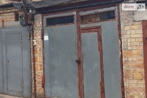 Продается бокс в гаражном комплексе под бус на 18 кв. м