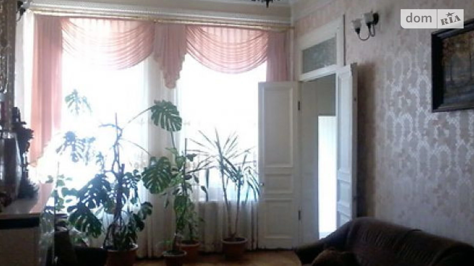 Продається 6-кімнатна квартира 176 кв. м у Одесі, вул. Гоголя