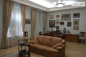 Продається 6-кімнатна квартира 225.2 кв. м у Києві