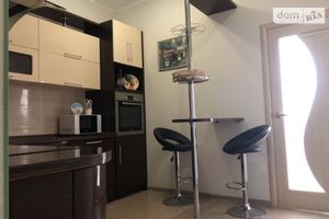 Продається 1-кімнатна квартира 53 кв. м у Одесі