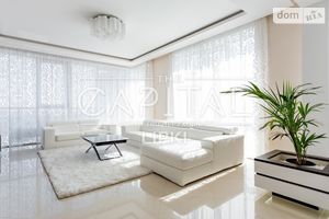 Продается 4-комнатная квартира 190 кв. м в Киеве