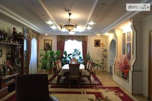 Продается дом на 2 этажа 264.8 кв. м с балконом