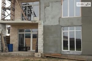 Продається будинок 2 поверховий 160 кв. м з ділянкою