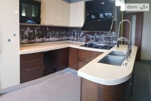 Продается 5-комнатная квартира 187 кв. м в Виннице