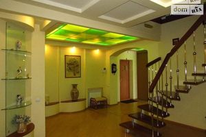 Продается 6-комнатная квартира 272 кв. м в Виннице