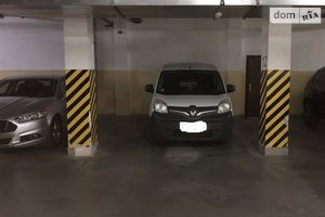 Продается подземный паркинг под легковое авто на 17 кв. м