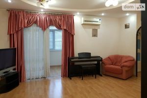 Сдается в аренду 4-комнатная квартира 120 кв. м в Виннице