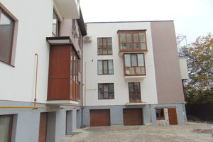 Продается 2-комнатная квартира 70.8 кв. м в Виннице