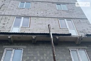 Продається бокс в гаражному комплексі під легкове авто на 318 кв. м