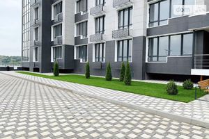 Продается 2-комнатная квартира 67 кв. м в Киеве
