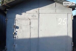 Сдается в аренду отдельно стоящий гараж под легковое авто на 18 кв. м