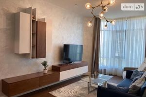 Сдается в аренду 2-комнатная квартира 63 кв. м в Киеве