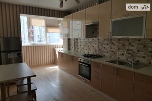 Сдается в аренду комната 42.3 кв. м в Ивано-Франковске