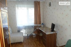 Продается 3-комнатная квартира 60 кв. м в Херсоне