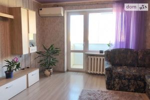 Продається 3-кімнатна квартира 64.2 кв. м у Дніпрі