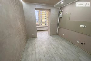 Продается 1-комнатная квартира 44 кв. м в Ивано-Франковске
