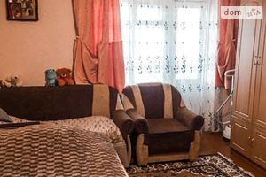 Продается 3-комнатная квартира 71 кв. м в Немирове