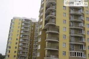 Продається 2-кімнатна квартира 70 кв. м у Тернополі