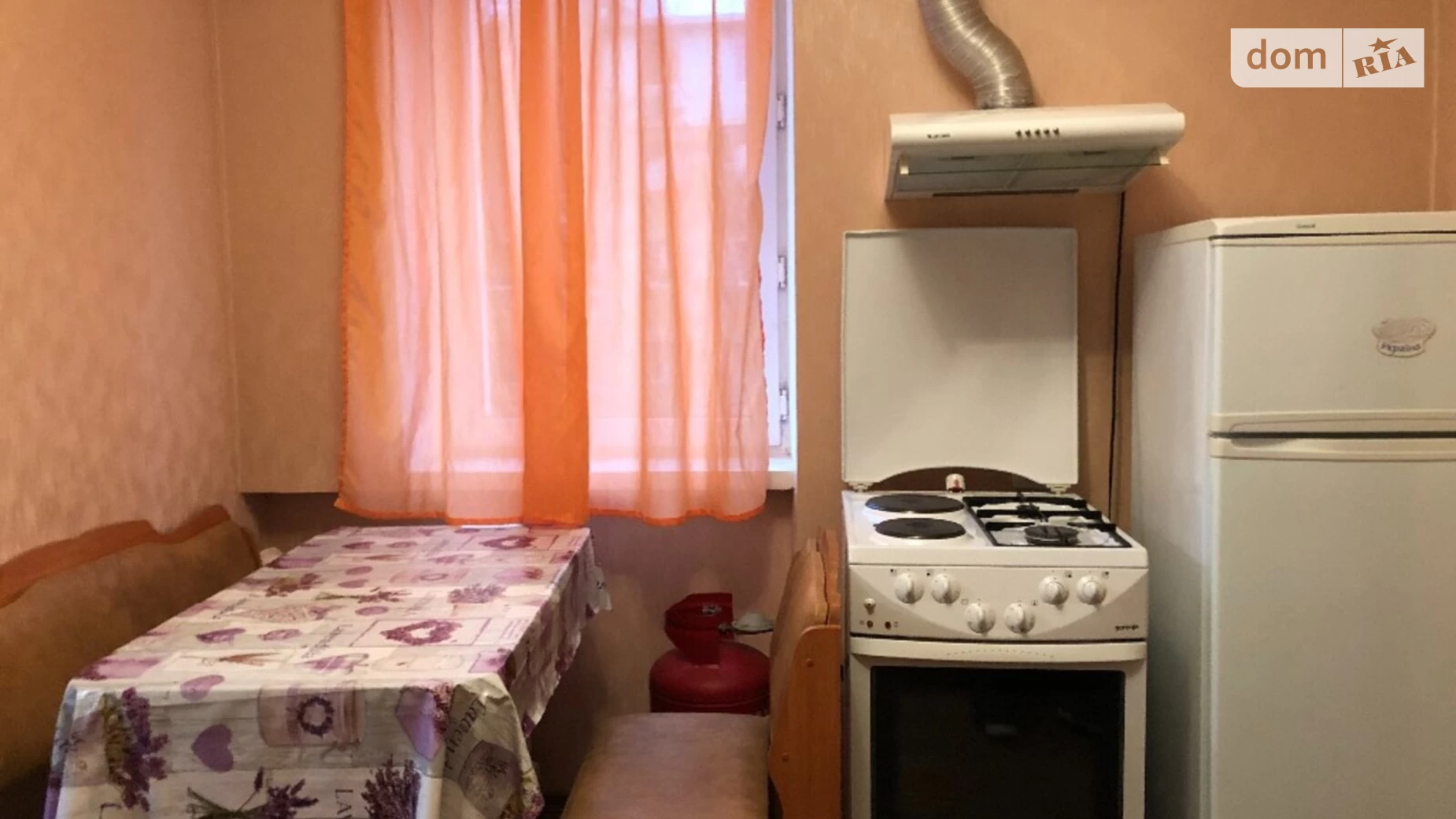 Продается 1-комнатная квартира 24 кв. м в Одессе, ул. Академика Заболотного, 13