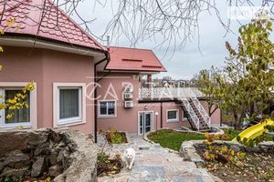 Здається в оренду будинок 2 поверховий 212 кв. м з банею/сауною