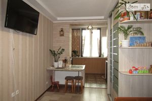 Продается 1-комнатная квартира 43.2 кв. м в Виннице