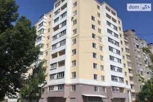 Продается 3-комнатная квартира 84.79 кв. м в Чернигове