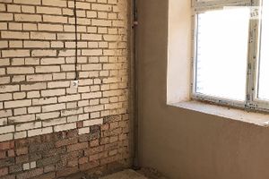 Продається 1-кімнатна квартира 42 кв. м у Хмельницькому