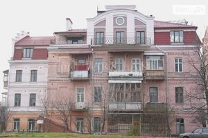 Продается 2-комнатная квартира 71 кв. м в Киеве