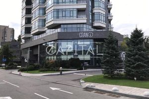 Сдается в аренду кафе, бар, ресторан 700 кв. м в 28-этажном здании